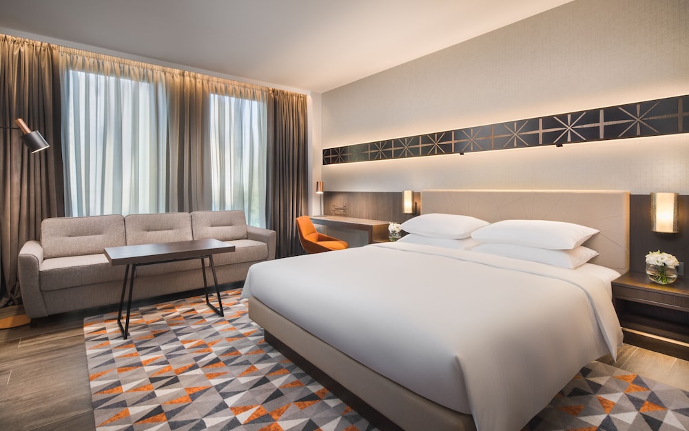 Hyatt Regency Sofia — Hotel rooms in Sofia, Sofia (province)