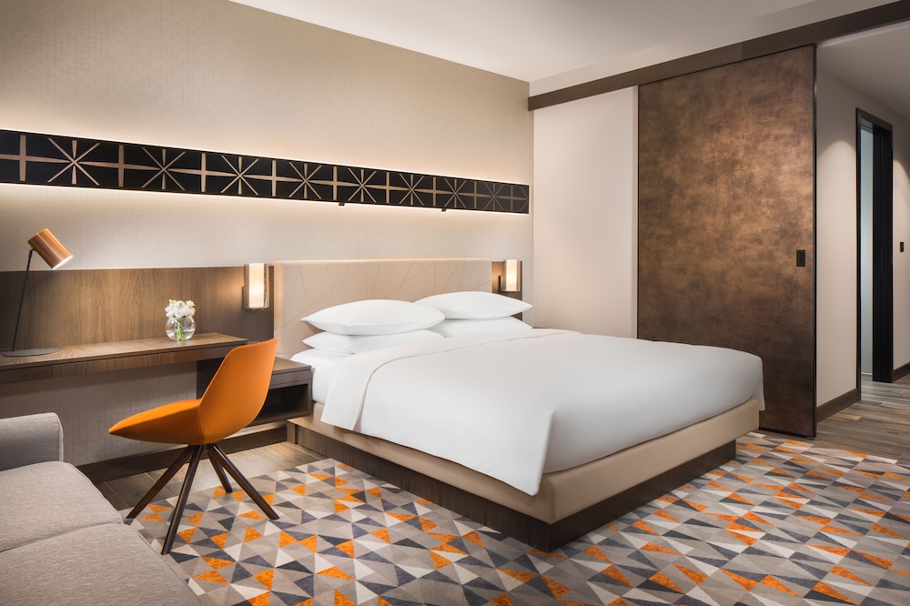 Hyatt Regency Sofia — Hotel rooms in Sofia, Sofia (province)