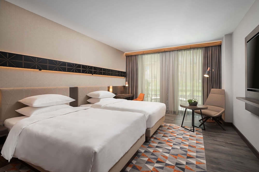 Hyatt Regency Sofia — Hotel rooms in Sofia, Sofia (province)