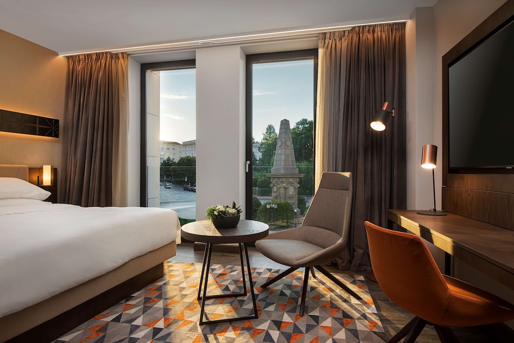 Hyatt Regency Sofia — Hotel rooms in Sofia, Sofia (province)