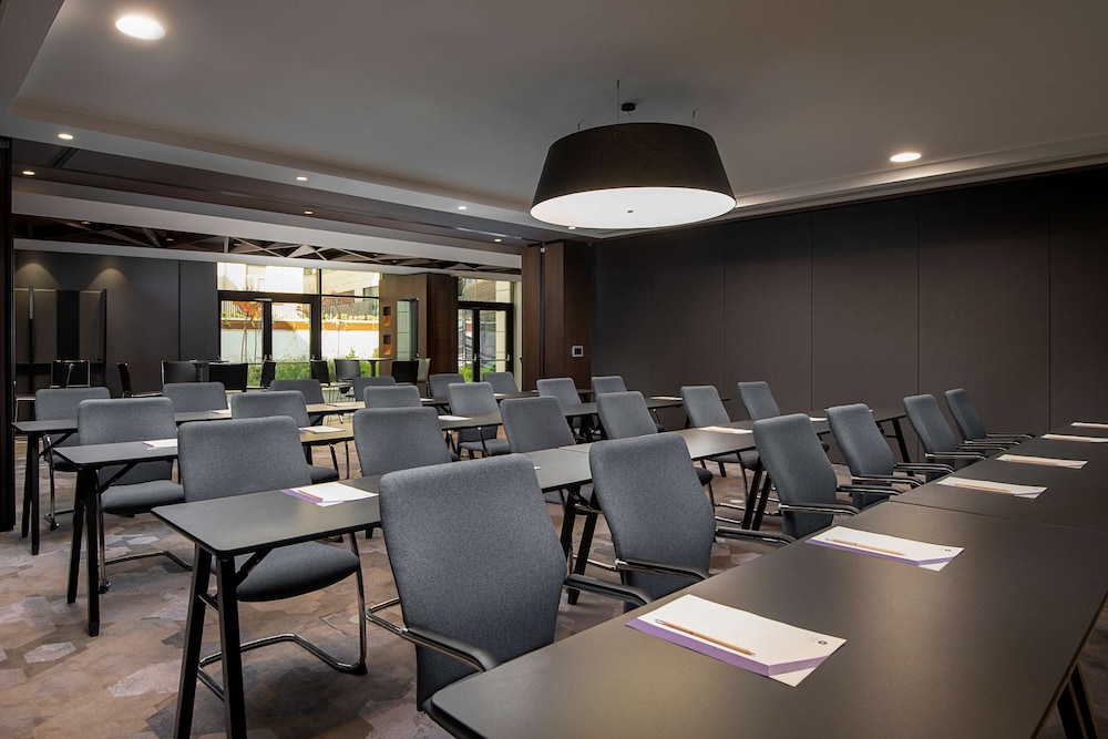 Hyatt Regency Sofia — Hotel building in Sofia, Sofia (province)