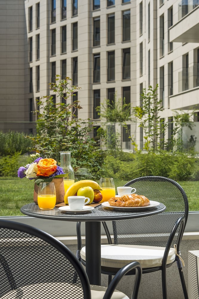 Hyatt Regency Sofia — Hotel building in Sofia, Sofia (province)