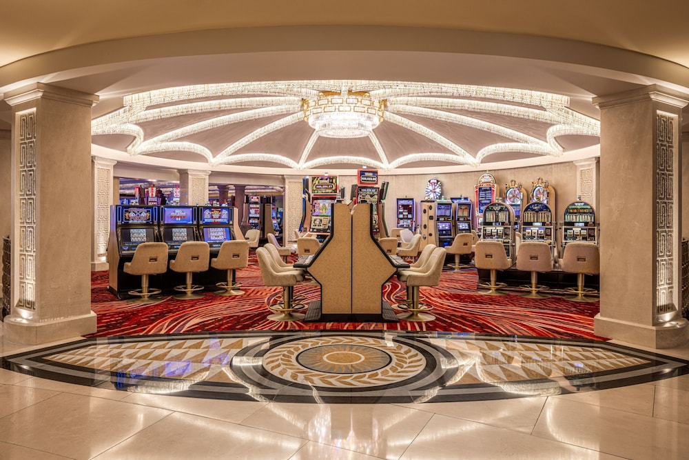 Caesars Palace — Restaurant & bars in Las Vegas, Nevada
