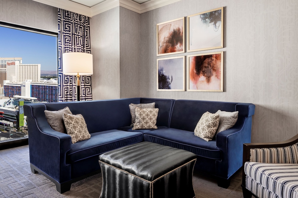Caesars Palace — Hotel rooms in Las Vegas, Nevada