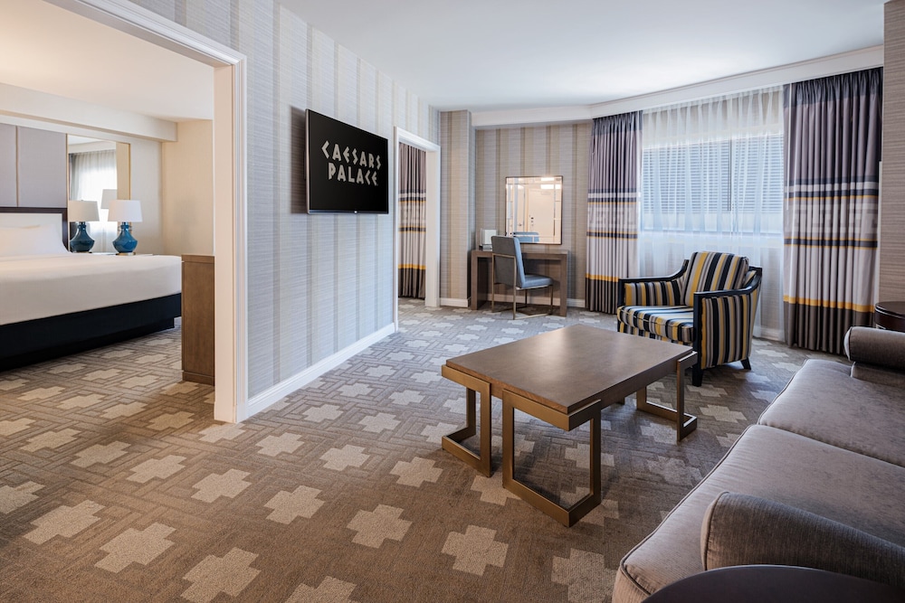 Caesars Palace — Hotel rooms in Las Vegas, Nevada