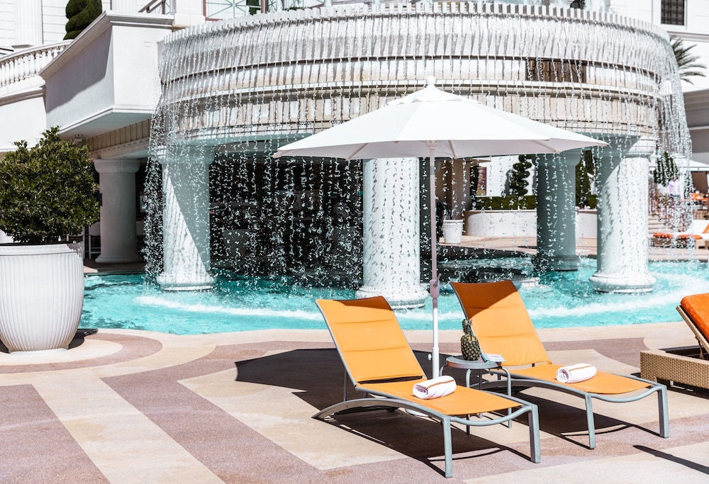 Caesars Palace — Swimming pool in Las Vegas, Nevada