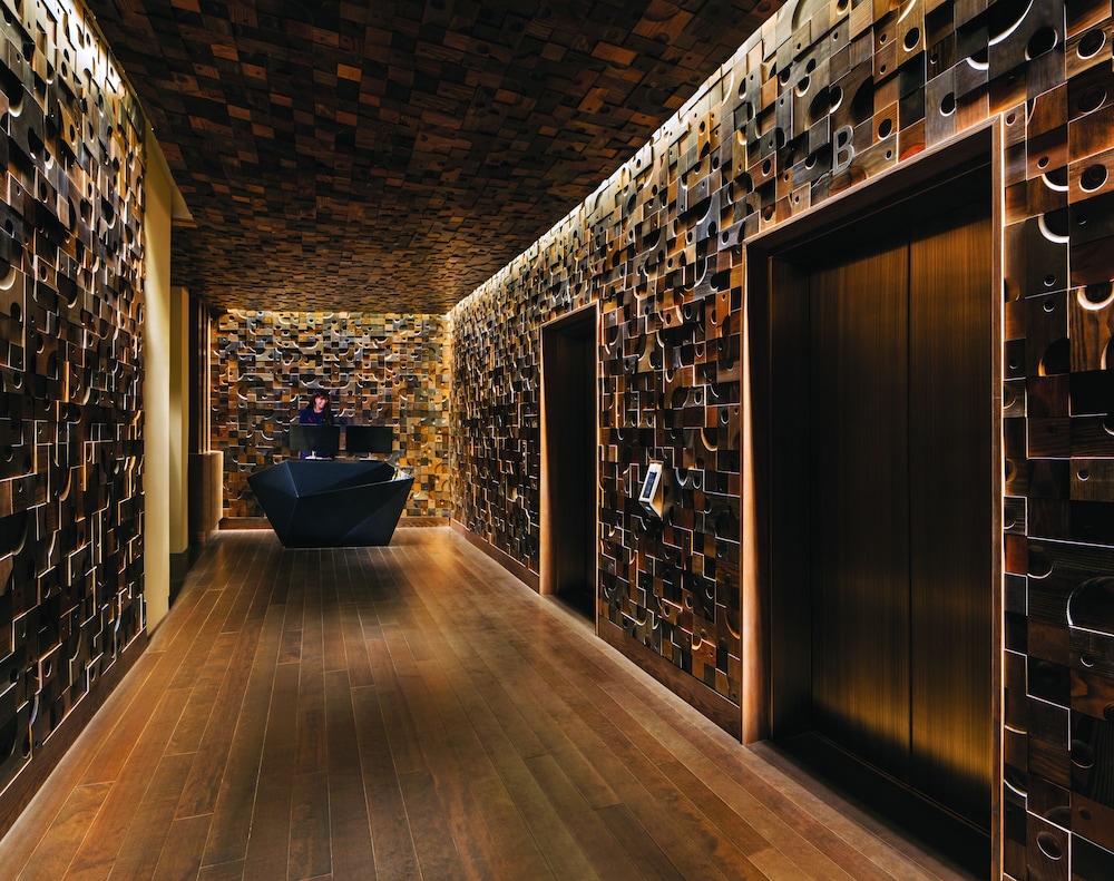 NOBU Las Vegas – A Caesars Rewards Destination — Hotel building in Las Vegas, Nevada