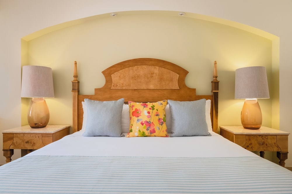 Iberostar Selection Rose Hall Suites - All Inclusive — Hotel rooms in Montego Bay