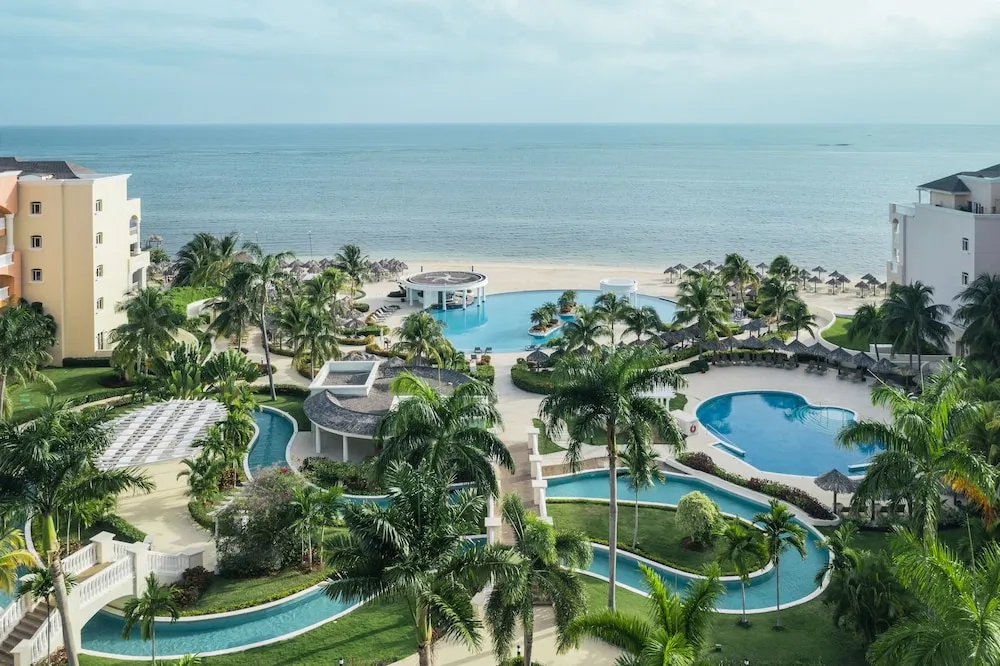 Iberostar Selection Rose Hall Suites - All Inclusive