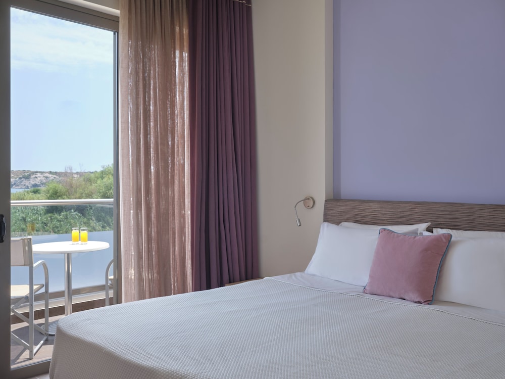 Atlantica Mikri Poli Rhodes - All Inclusive — Hotel rooms in Kolymbia, South Aegean