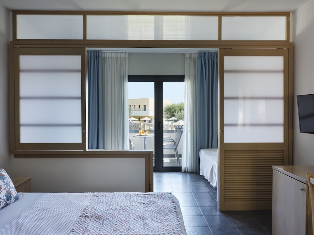 Atlantica Mikri Poli Rhodes - All Inclusive — Hotel rooms in Kolymbia, South Aegean