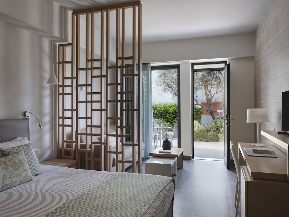 Atlantica Mikri Poli Rhodes - All Inclusive — Hotel rooms in Kolymbia, South Aegean