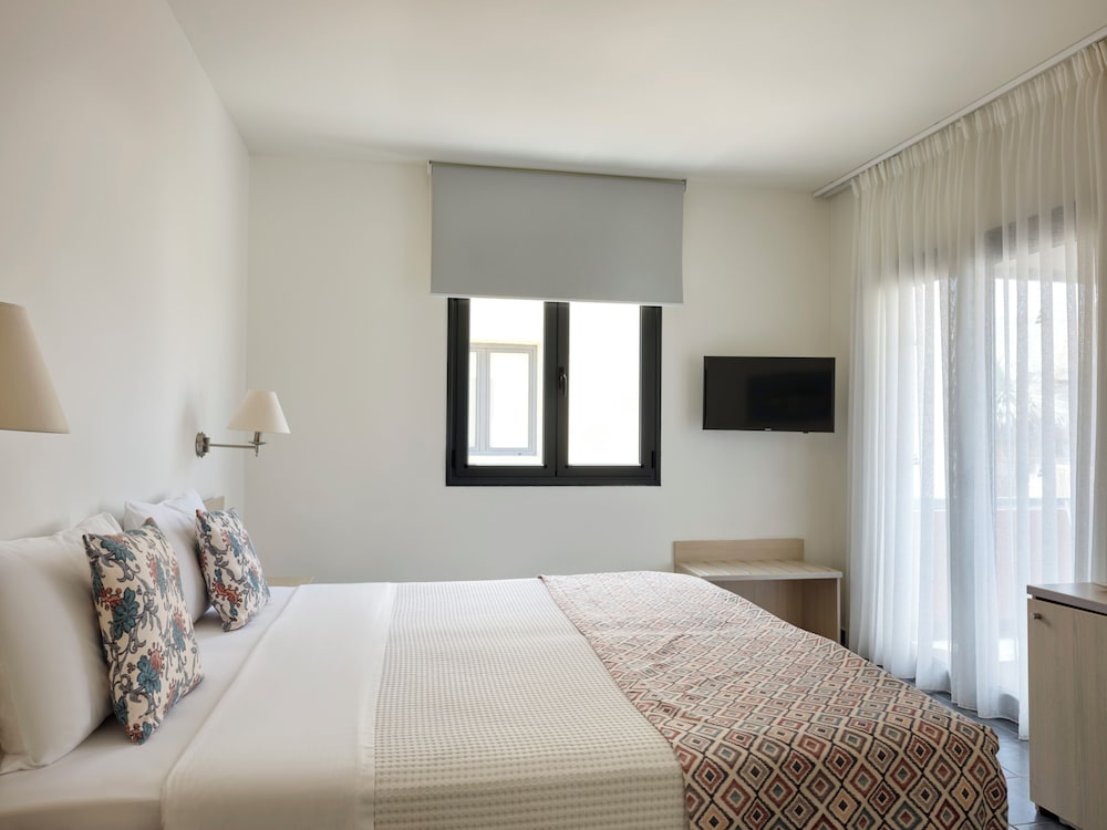 Atlantica Mikri Poli Rhodes - All Inclusive — Hotel rooms in Kolymbia, South Aegean