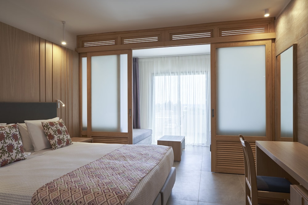 Atlantica Mikri Poli Rhodes - All Inclusive — Hotel rooms in Kolymbia, South Aegean