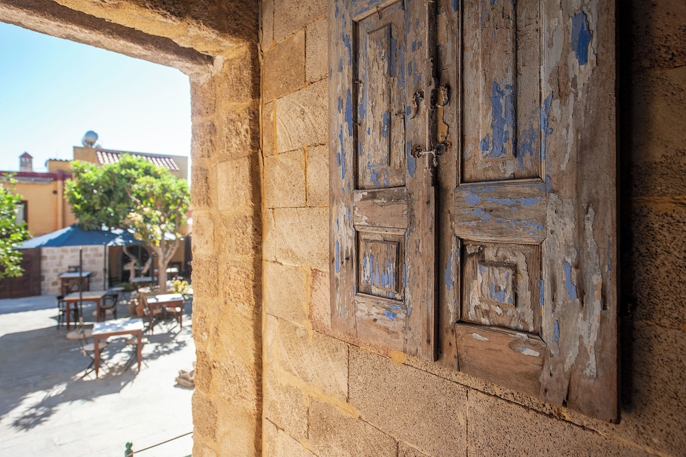 S. Nikolis Historic Boutique Hotel — Hotel building in Rhodes Town, South Aegean