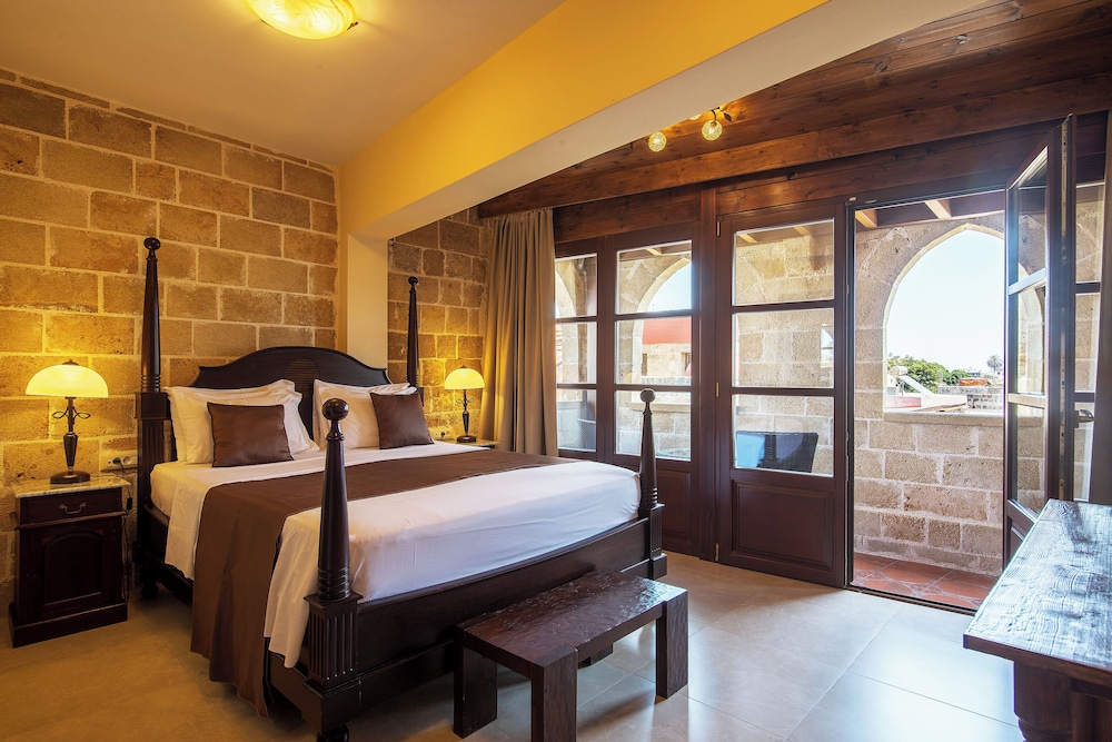 S. Nikolis Historic Boutique Hotel — Hotel rooms in Rhodes Town, South Aegean