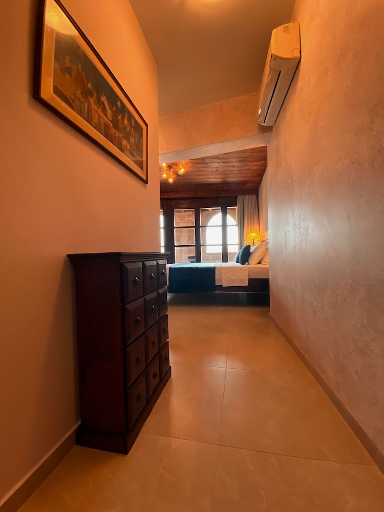 S. Nikolis Historic Boutique Hotel — Hotel rooms in Rhodes Town, South Aegean