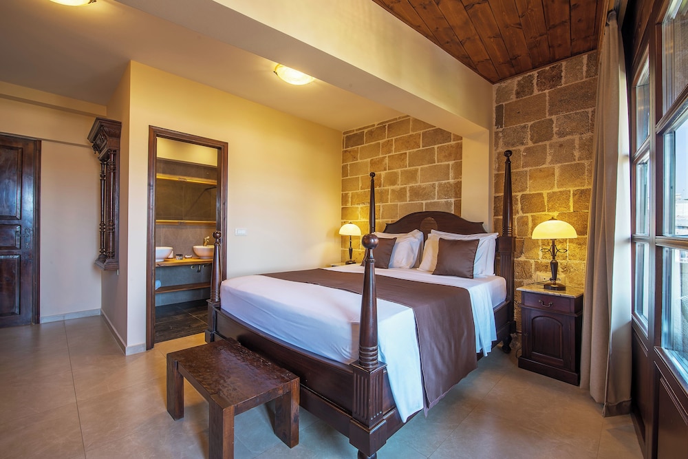 S. Nikolis Historic Boutique Hotel — Hotel rooms in Rhodes Town, South Aegean
