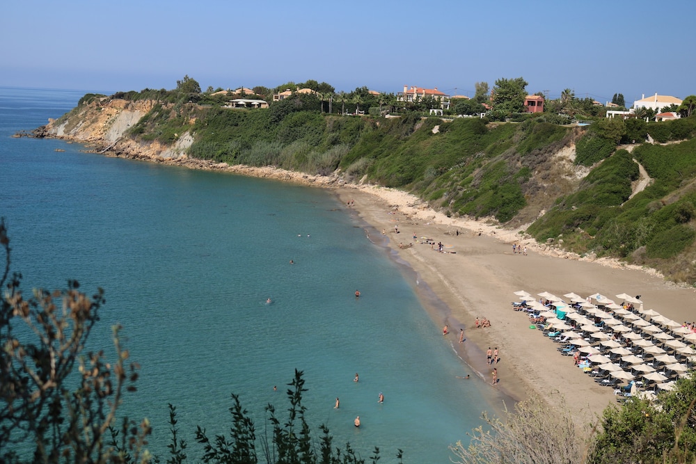 Avithos Resort Apartments Hotel — Beach in Svoronata, Ionian Islands