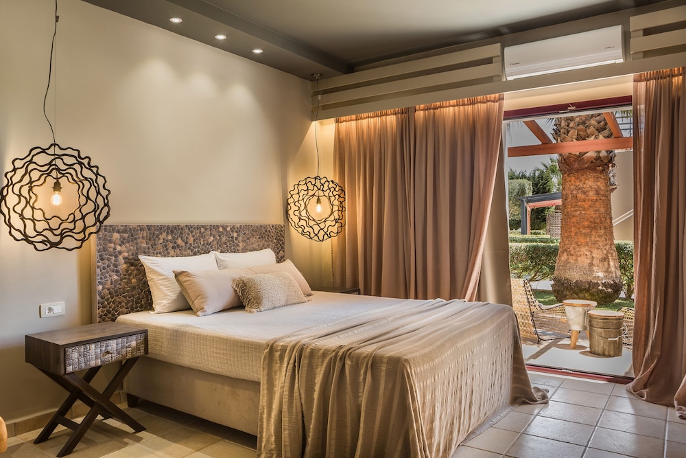 Avithos Resort Apartments Hotel — Hotel rooms in Svoronata, Ionian Islands