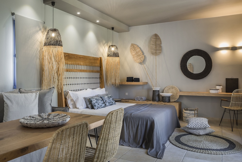 Avithos Resort Apartments Hotel — Hotel rooms in Svoronata, Ionian Islands