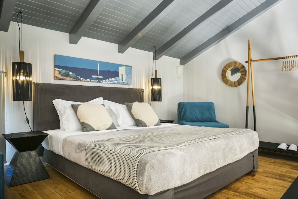 Avithos Resort Apartments Hotel — Hotel rooms in Svoronata, Ionian Islands