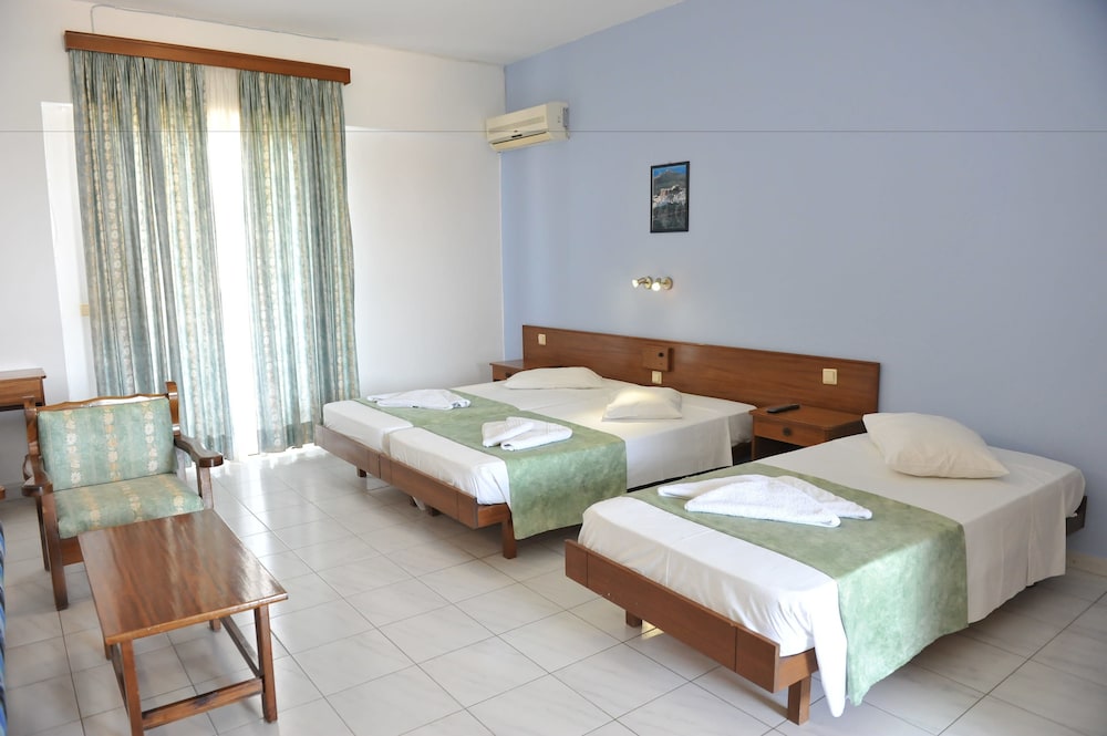 Maritime Hotel Aparts — Rooms in Kremasti, South Aegean