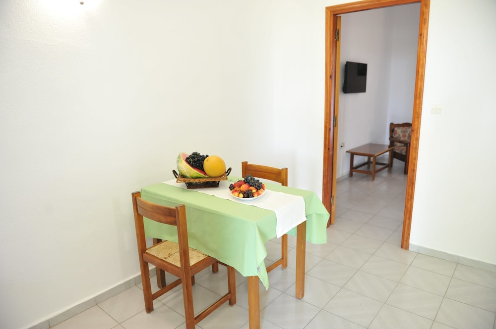 Maritime Hotel Aparts — Rooms in Kremasti, South Aegean