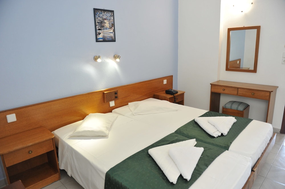 Maritime Hotel Aparts — View in Kremasti, South Aegean