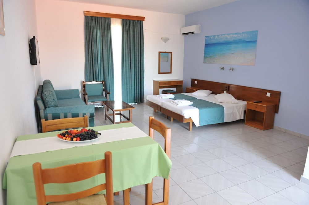 Maritime Hotel Aparts — View in Kremasti, South Aegean