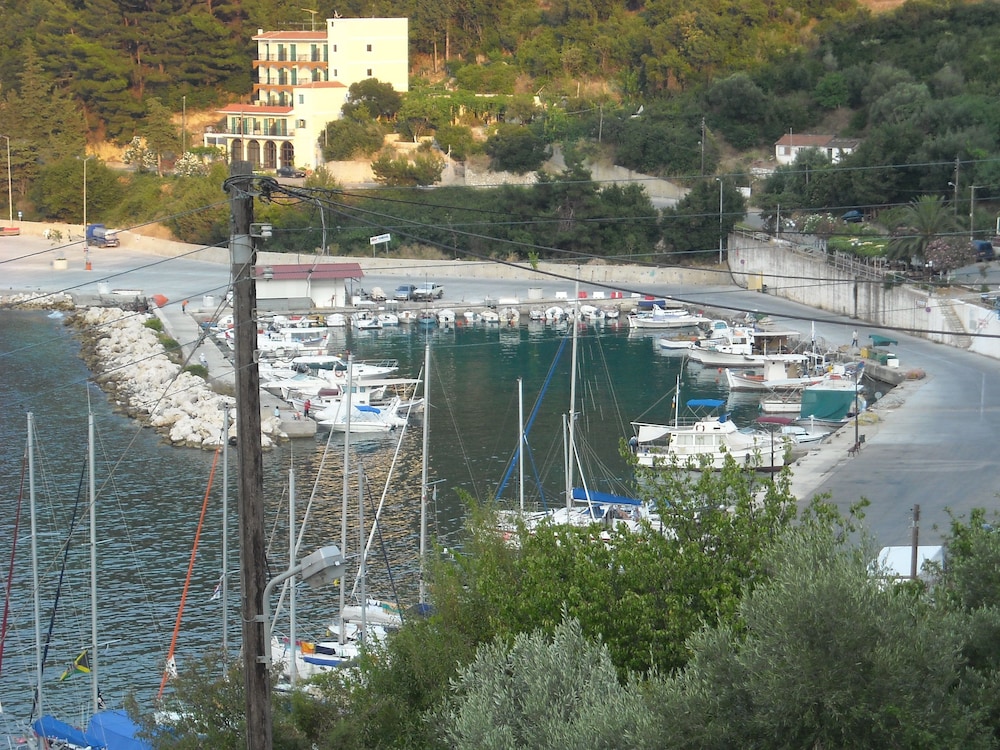 Harbour View - Oceanis Apartments — Attractions in the area in Poros, Ionian Islands