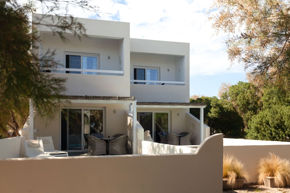 Sea Sound - White Katikies — Hotel building in Aghios Georgios (Santorini), South Aegean