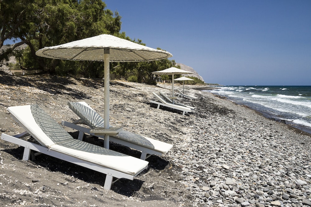 Sea Sound - White Katikies — Beach in Aghios Georgios (Santorini), South Aegean