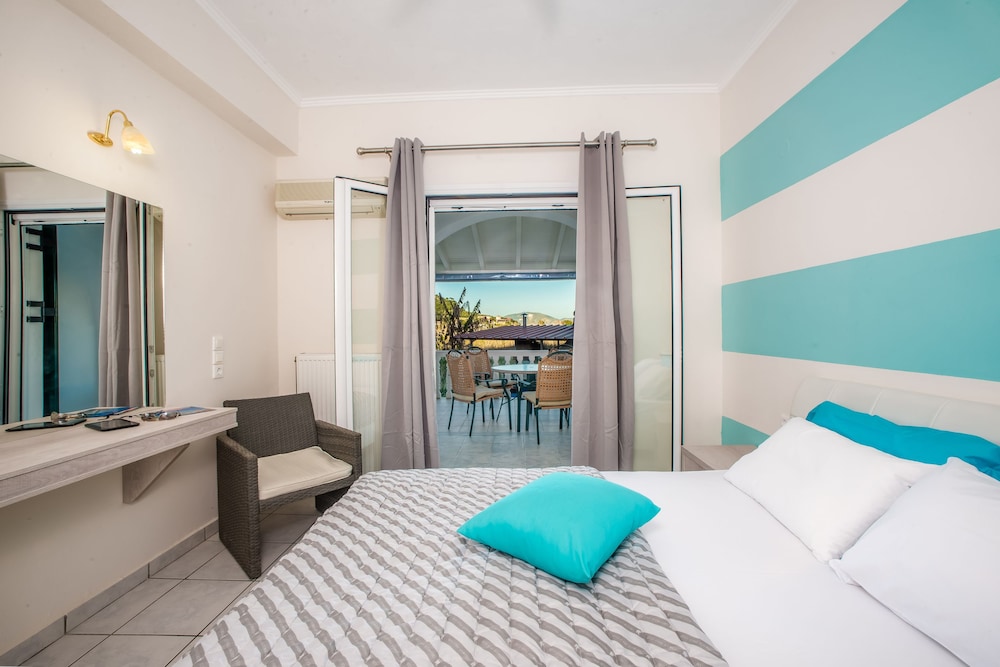 Herodotos Studios — Hotel rooms in Keri, Ionian Islands