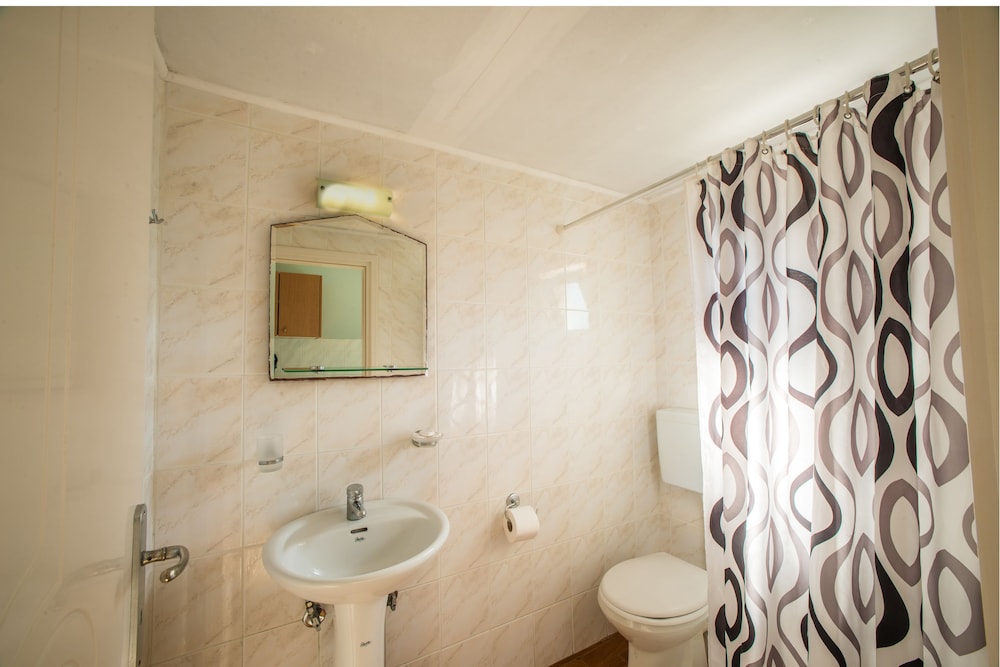 Herodotos Studios — Hotel rooms in Keri, Ionian Islands