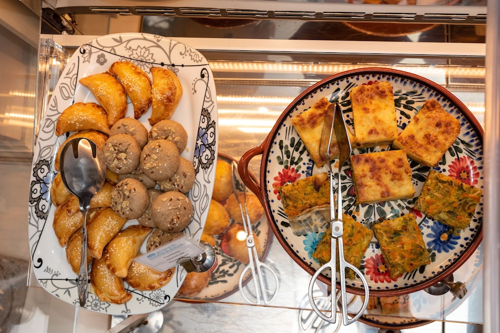 Theofilos Paradise Boutique Hotel — Restaurant & bars in Lesvos Island