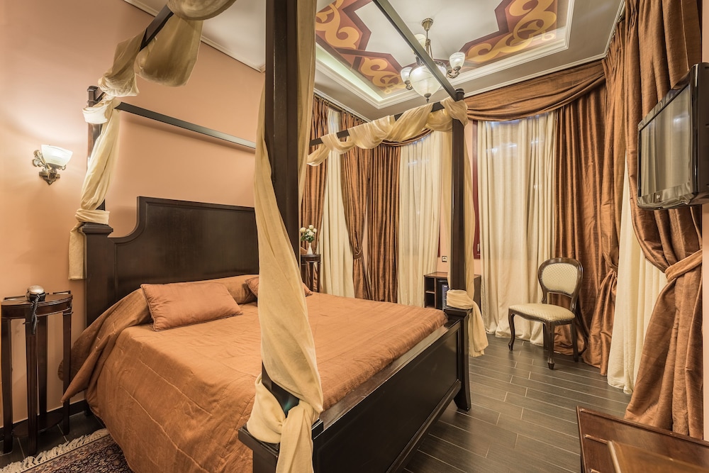 Theofilos Paradise Boutique Hotel — Hotel rooms in Lesvos Island