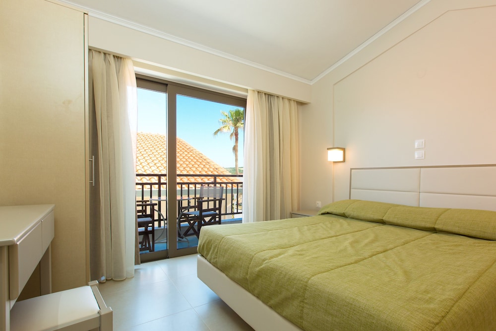 Trefon Hotel Apartments and Suites — View in Rethymnon