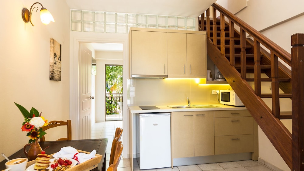 Trefon Hotel Apartments and Suites — Rooms in Rethymnon