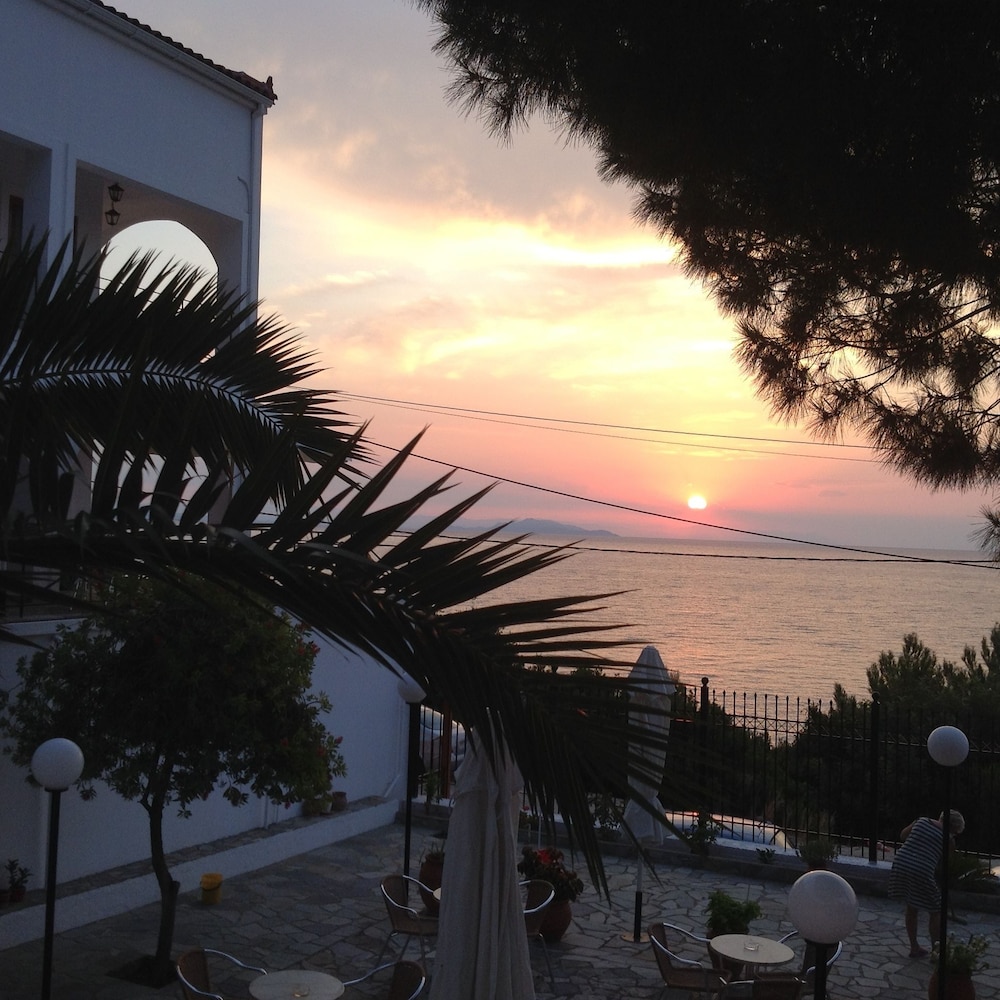 Travlos Studios — Beach in Poros, Ionian Islands
