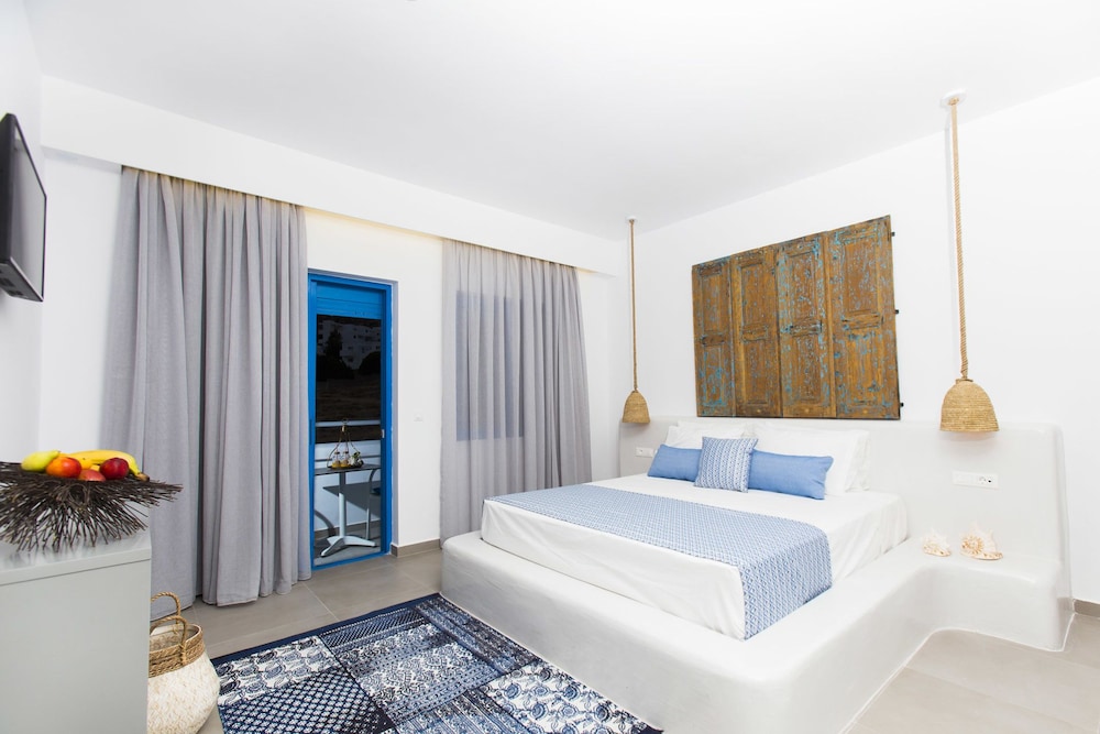 Lindos Portes Suites - Adults Only — Hotel rooms in Lindos, South Aegean