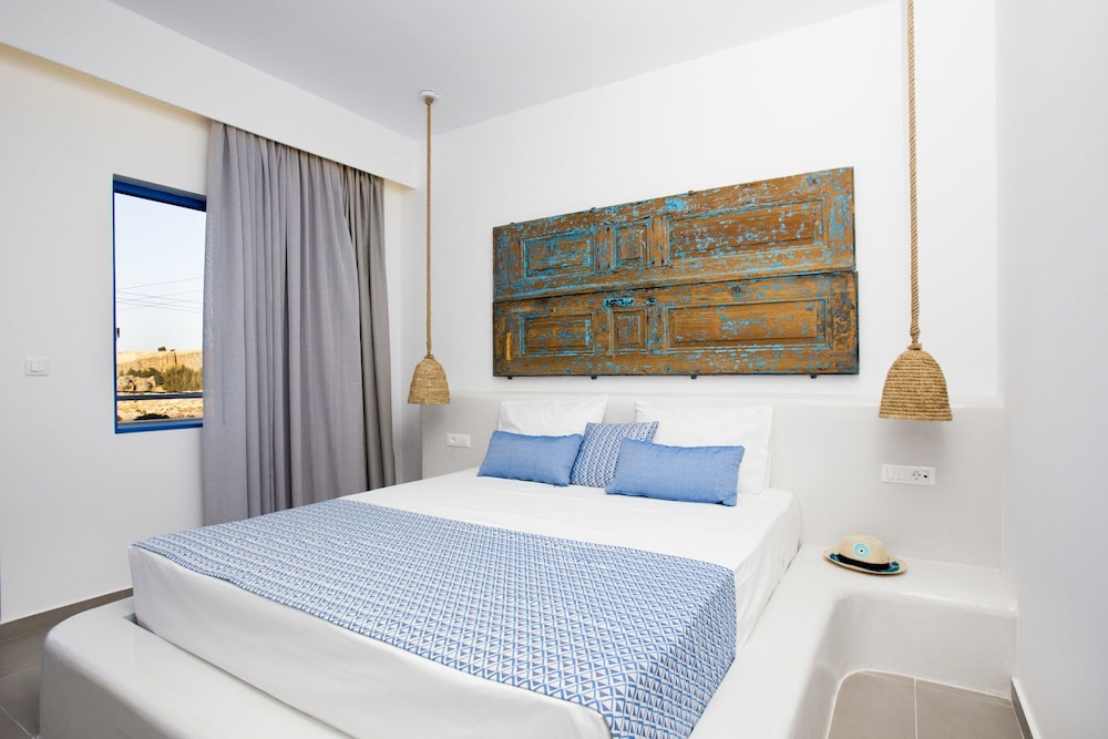 Lindos Portes Suites - Adults Only — Hotel rooms in Lindos, South Aegean