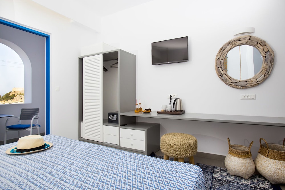 Lindos Portes Suites - Adults Only — Hotel rooms in Lindos, South Aegean