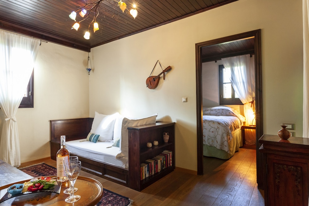 Spirit Of The Knights Boutique — Hotel rooms in Rhodes Town, South Aegean