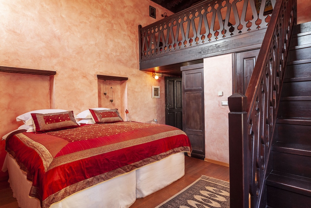 Spirit Of The Knights Boutique — Hotel rooms in Rhodes Town, South Aegean