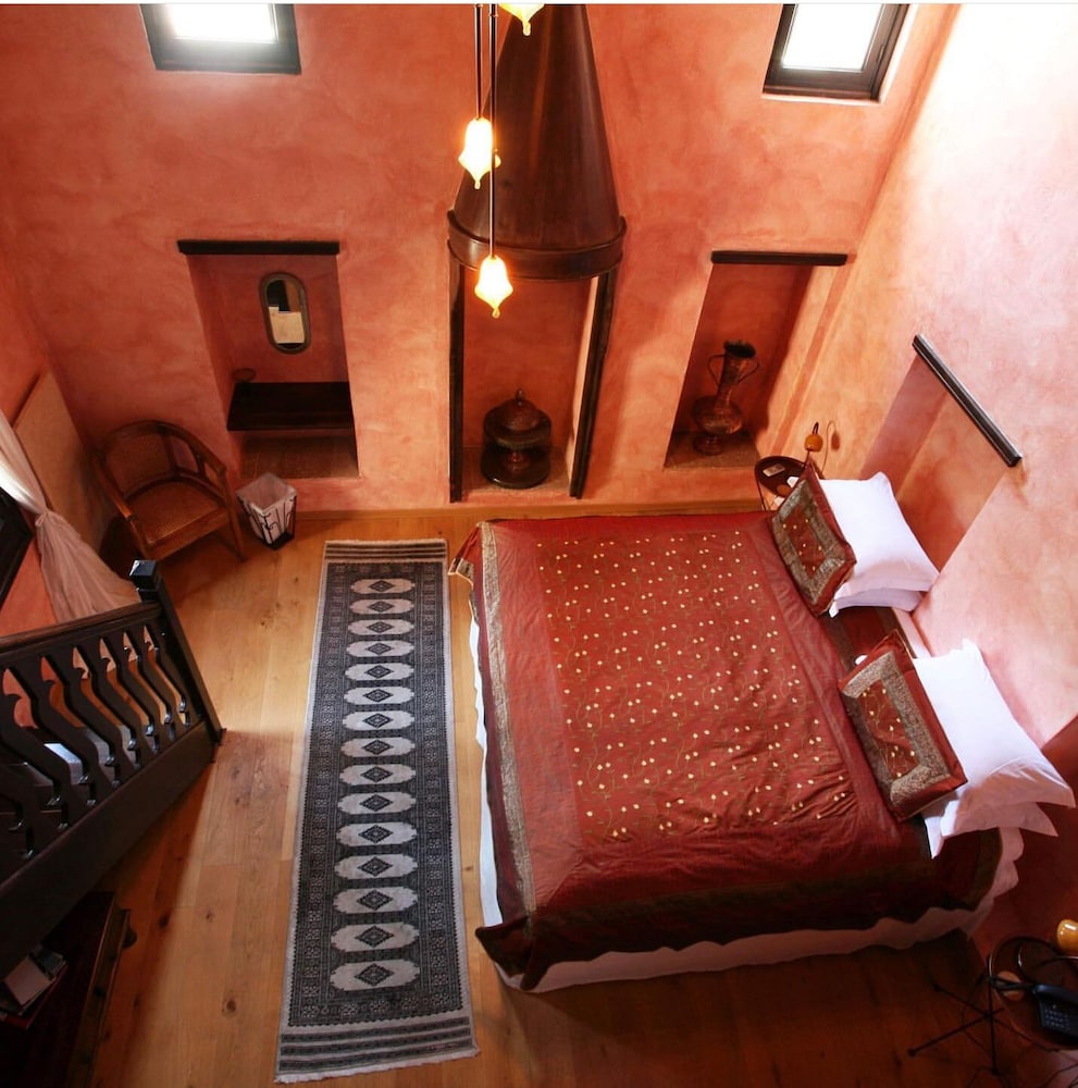 Spirit Of The Knights Boutique — Hotel rooms in Rhodes Town, South Aegean