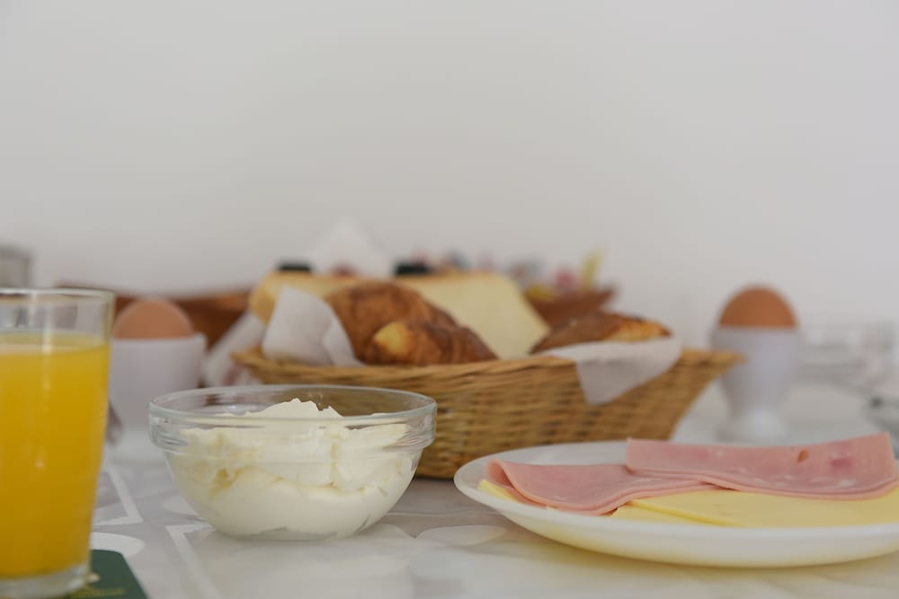 Trianta Hotel Apartments — Restaurant & bars in Ialyssos, South Aegean