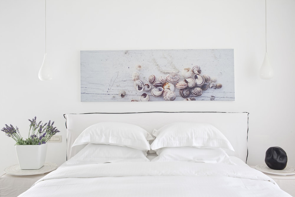 Myconian Villa Collection - Preferred Hotels & Resorts — Hotel rooms in Elia, South Aegean