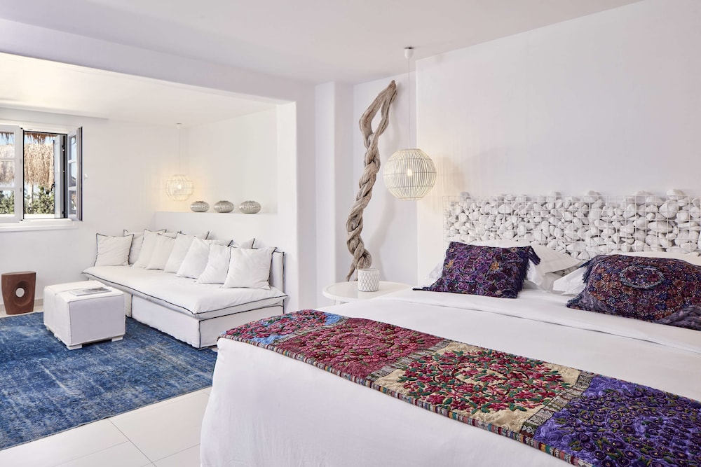 Myconian Villa Collection - Preferred Hotels & Resorts — Hotel rooms in Elia, South Aegean