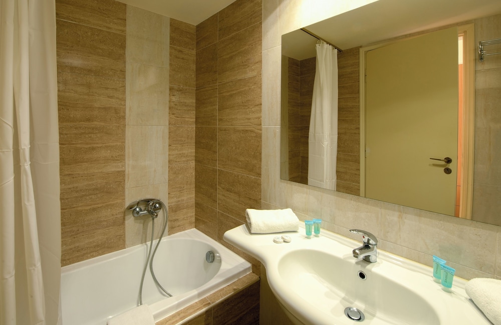 Mitsis Bali Paradise — Hotel rooms in Bali